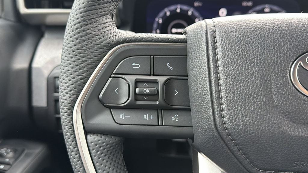 2026 Toyota Tacoma i-FORCE MAX Trailhunter