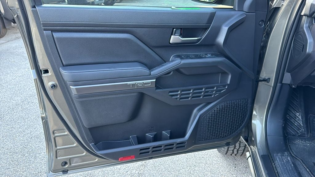 2026 Toyota Tacoma i-FORCE MAX TRD Off-Road i-FORCE MAX