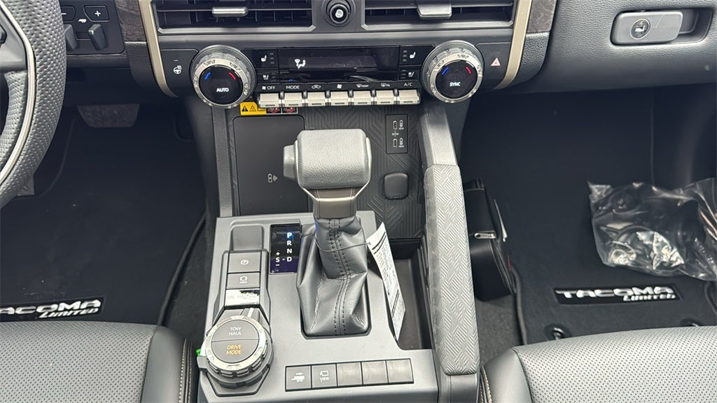 2026 Toyota Tacoma i-FORCE MAX Limited i-FORCE MAX