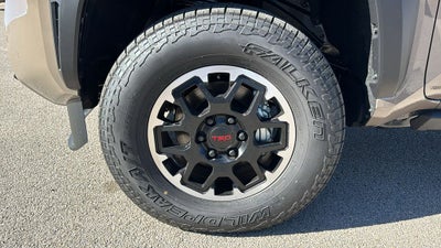 2026 Toyota Tacoma i-FORCE MAX TRD Off-Road i-FORCE MAX