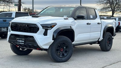 2026 Toyota Tacoma i-FORCE MAX TRD Pro
