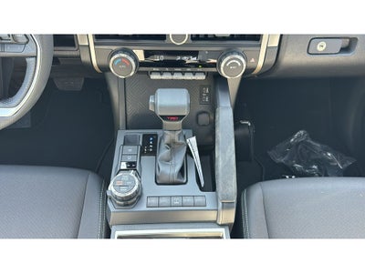 2026 Toyota Tacoma i-FORCE MAX TRD Off-Road i-FORCE MAX