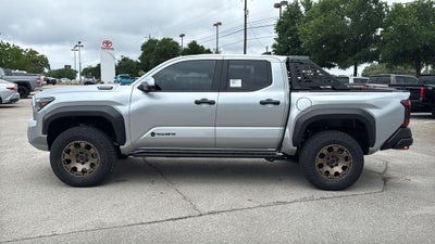 2026 Toyota Tacoma i-FORCE MAX Trailhunter