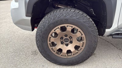 2026 Toyota Tacoma i-FORCE MAX Trailhunter