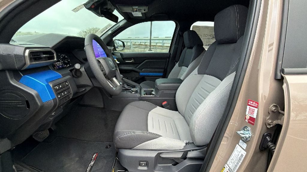 2026 Toyota Tacoma i-FORCE MAX TRD Off-Road i-FORCE MAX