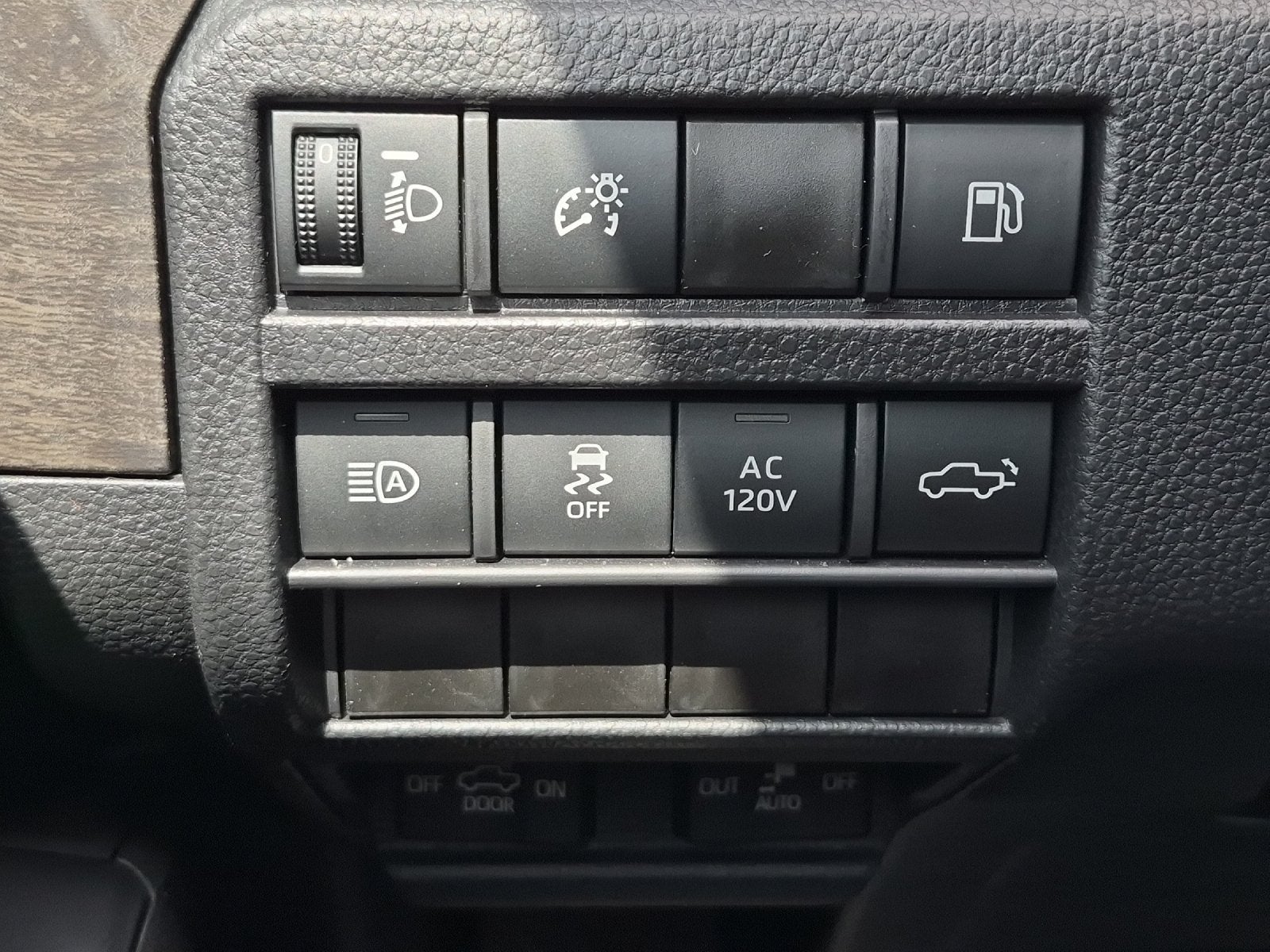 2026 Toyota Tacoma i-FORCE MAX Limited i-FORCE MAX
