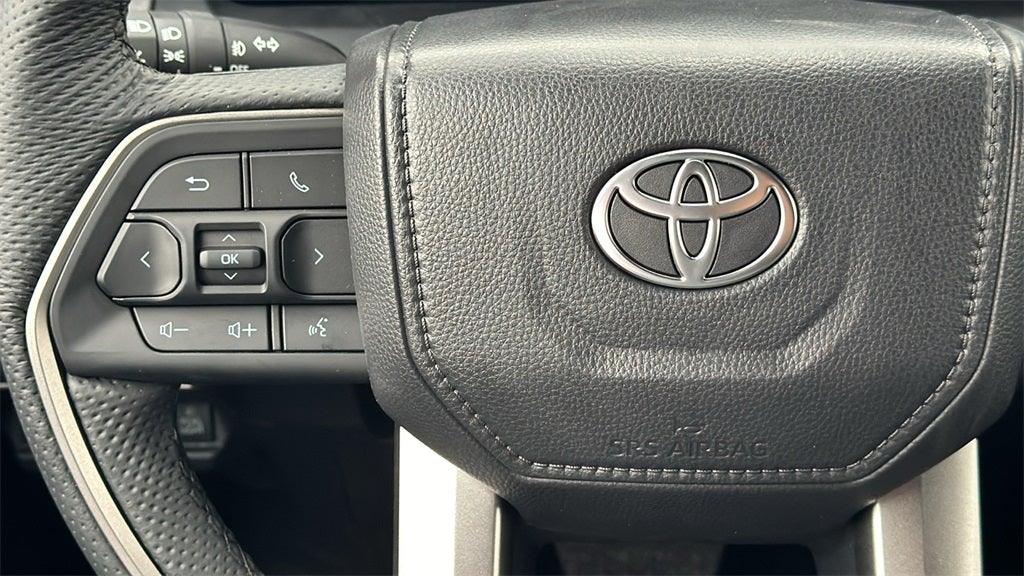 2026 Toyota Tacoma i-FORCE MAX Trailhunter