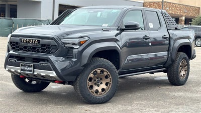 2026 Toyota Tacoma i-FORCE MAX Trailhunter