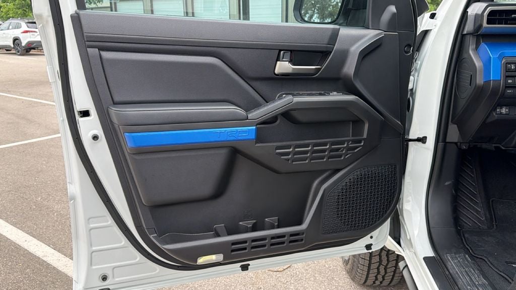 2026 Toyota Tacoma i-FORCE MAX TRD Off-Road i-FORCE MAX