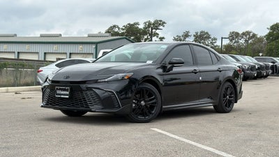 2026 Toyota Camry SE