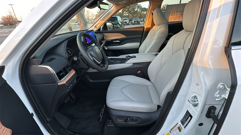 2026 Toyota Grand Highlander Platinum