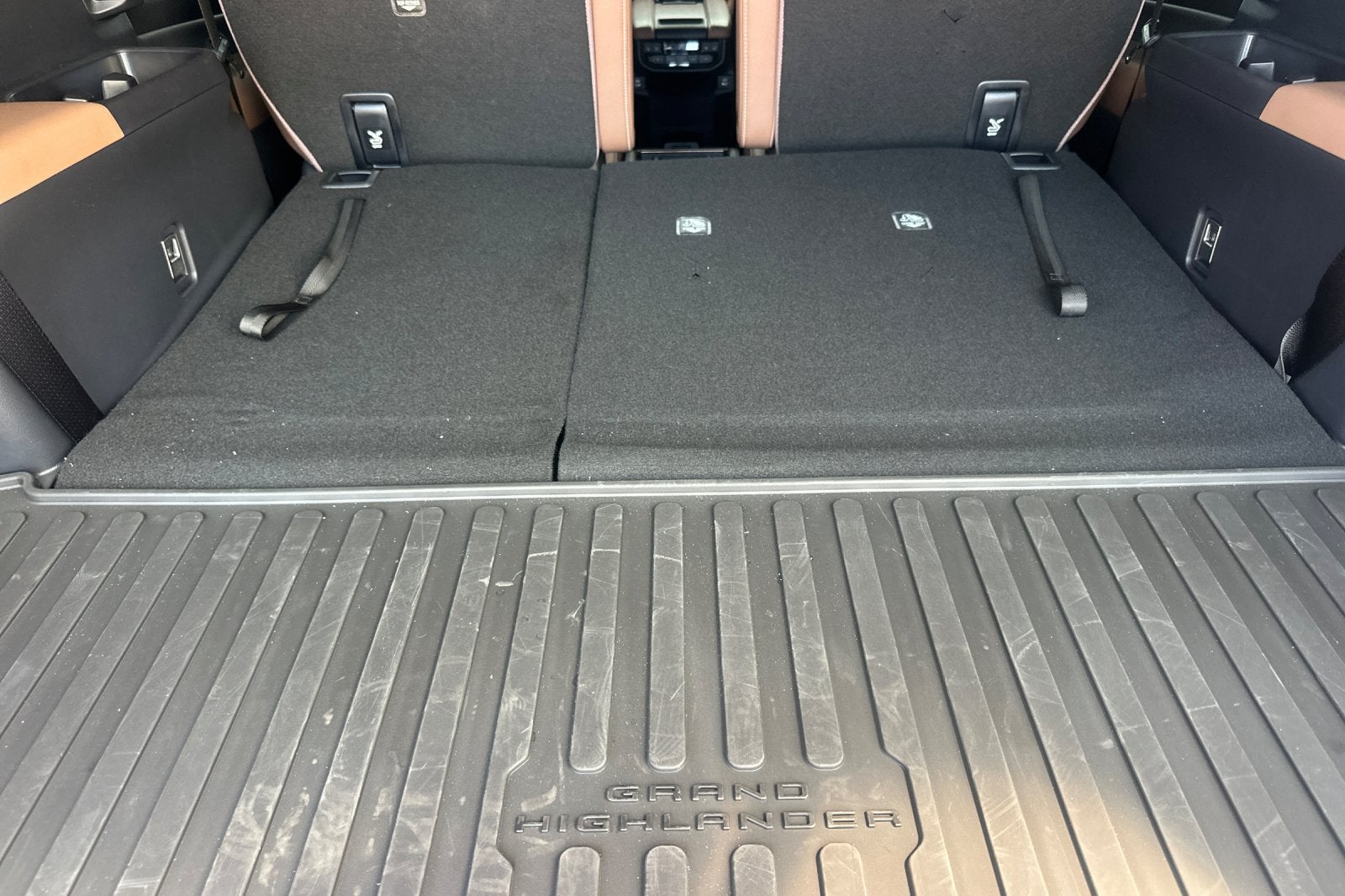 2026 Toyota Grand Highlander Hybrid Hybrid MAX Platinum