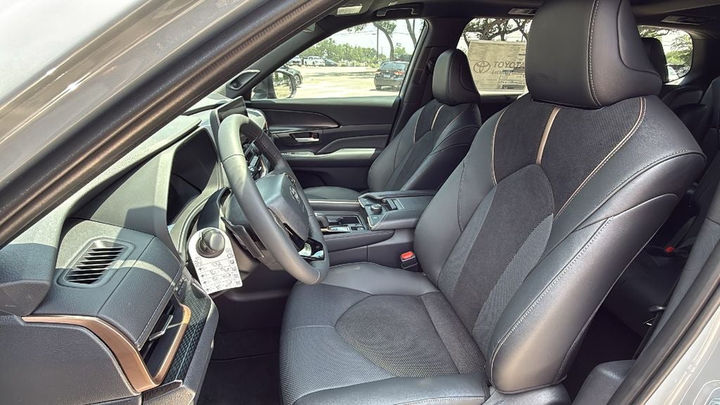 2026 Toyota Grand Highlander Hybrid Hybrid MAX Platinum