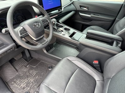 2026 Toyota Sienna Woodland Edition