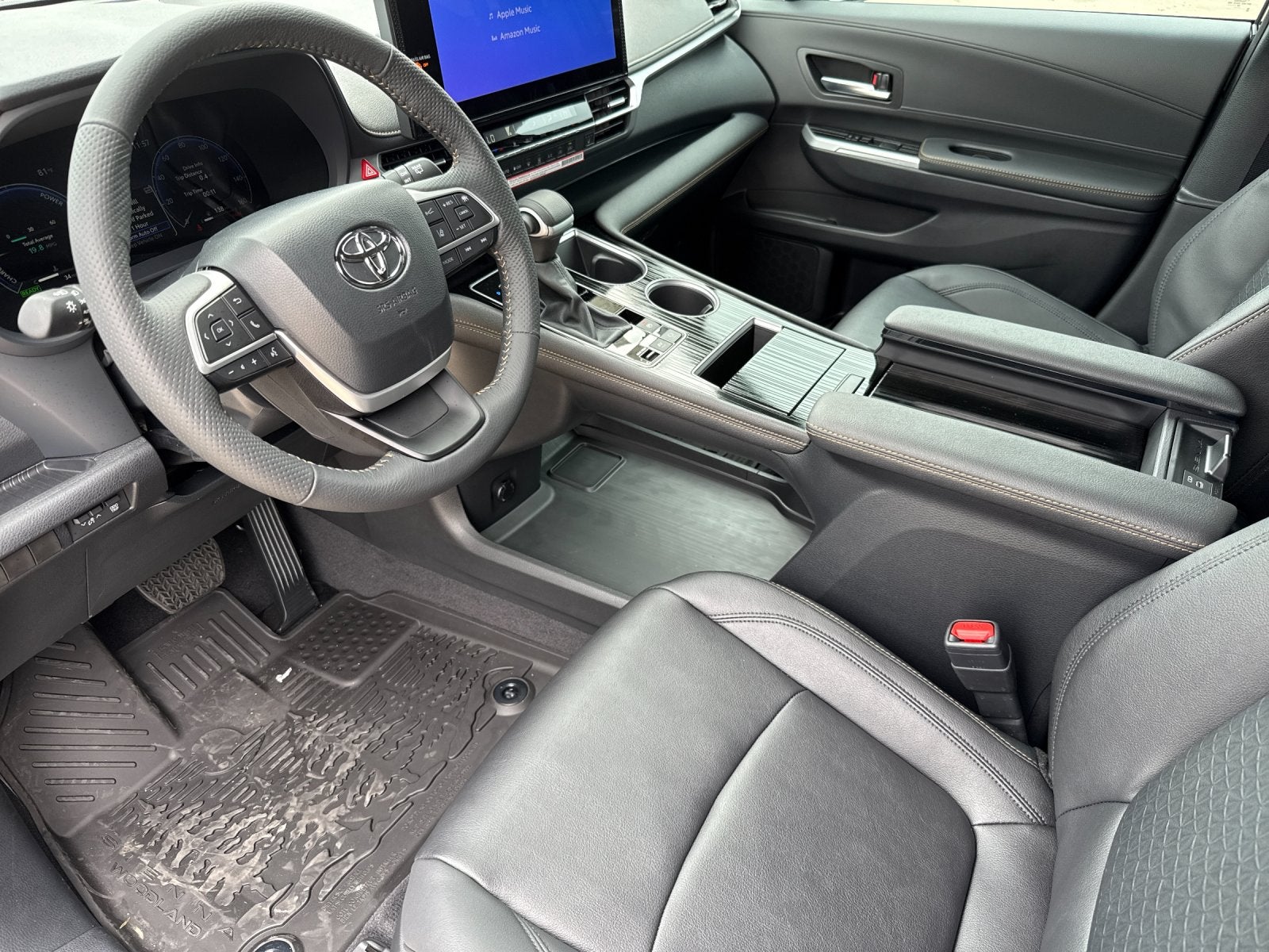 2026 Toyota Sienna Woodland Edition