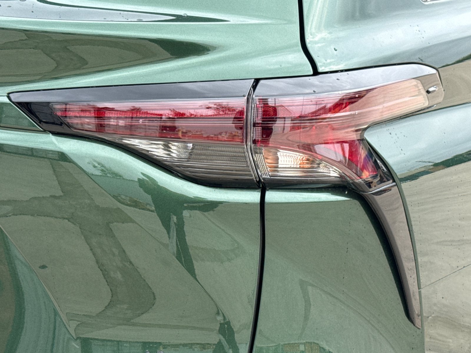 2026 Toyota Sienna Woodland Edition