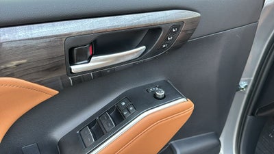 2026 Toyota Highlander Hybrid Hybrid Platinum