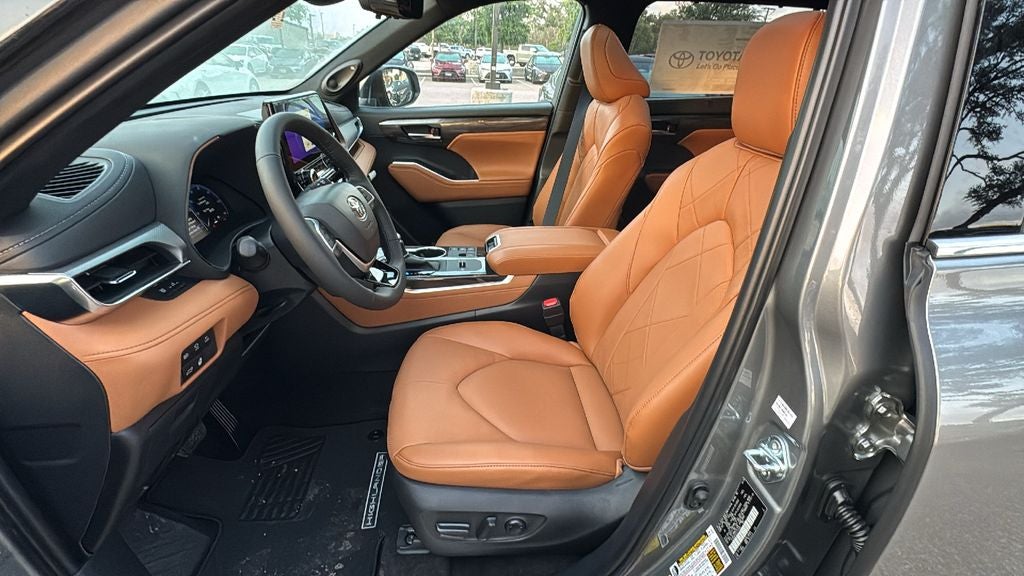 2026 Toyota Highlander Hybrid Hybrid Platinum