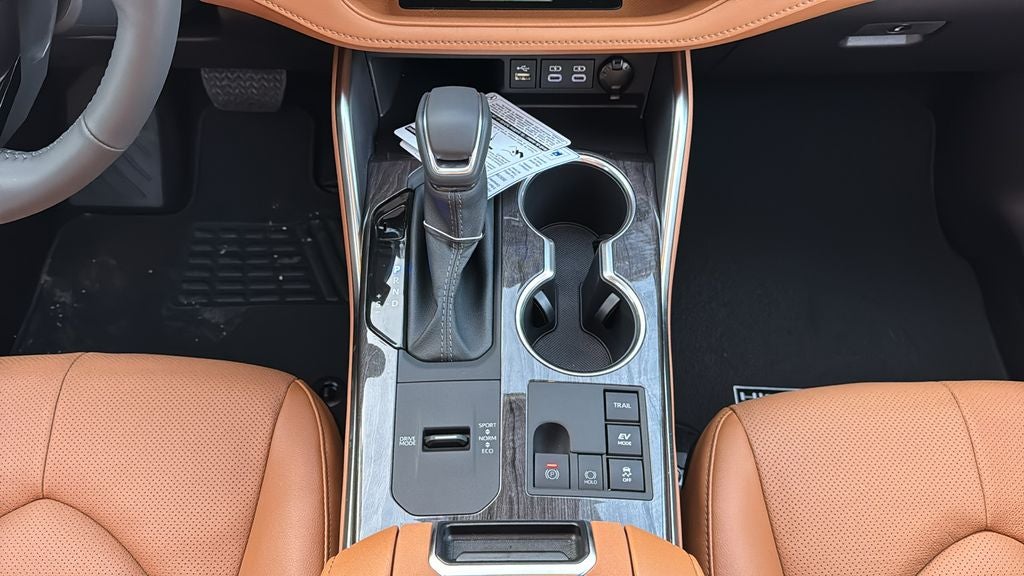 2026 Toyota Highlander Hybrid Hybrid Platinum