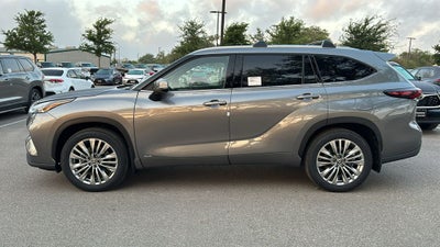 2026 Toyota Highlander Hybrid Hybrid Platinum