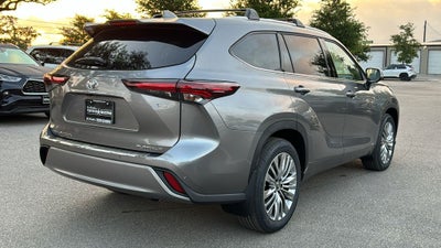 2026 Toyota Highlander Hybrid Hybrid Platinum