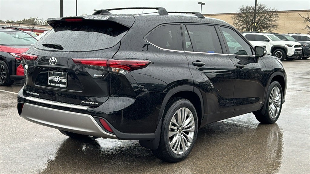 2026 Toyota Highlander Hybrid Hybrid Platinum