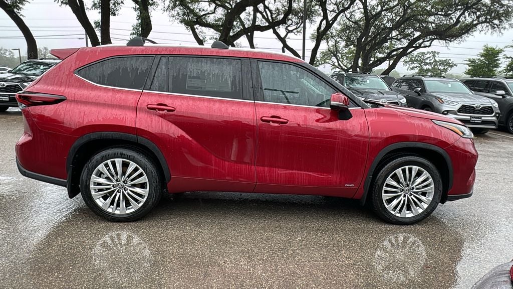 2026 Toyota Highlander Hybrid Hybrid Platinum