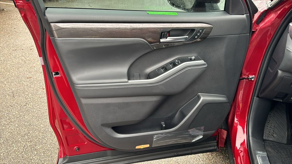 2026 Toyota Highlander Hybrid Hybrid Platinum