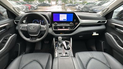 2026 Toyota Highlander Hybrid Hybrid Platinum