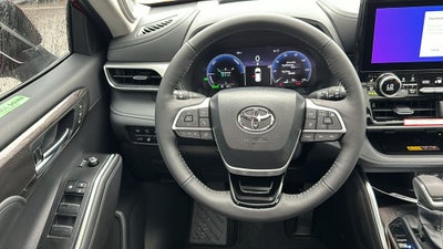 2026 Toyota Highlander Hybrid Hybrid Platinum