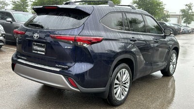 2026 Toyota Highlander Hybrid Hybrid Platinum