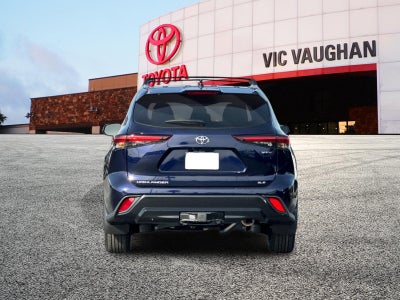 2026 Toyota Highlander Hybrid XLE