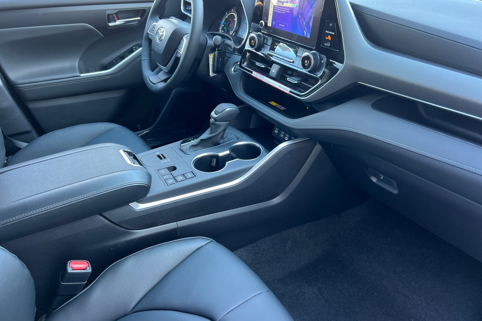 2026 Toyota Highlander Hybrid XLE