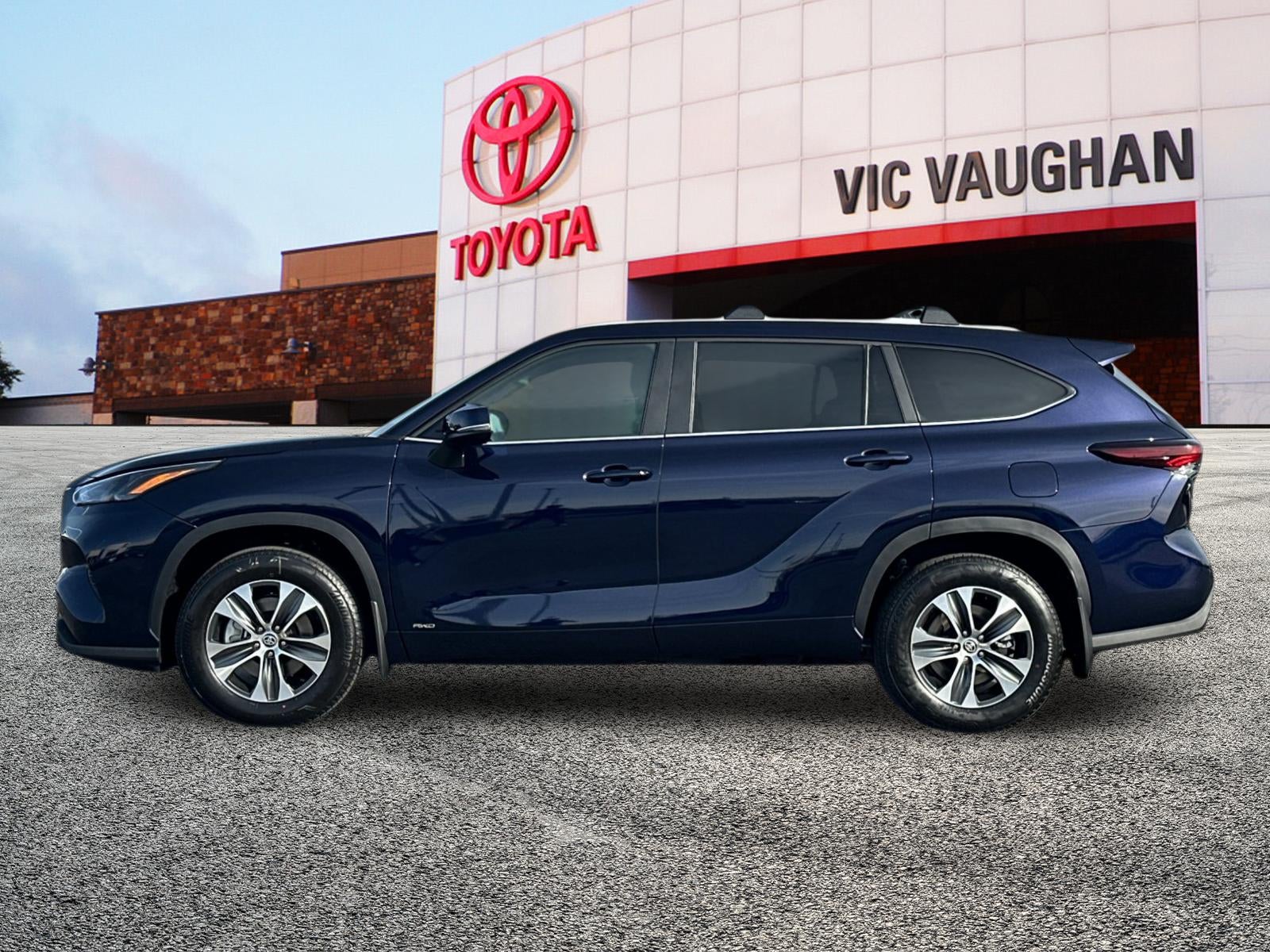 2026 Toyota Highlander Hybrid XLE