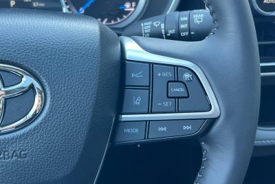 2026 Toyota Highlander Hybrid XLE