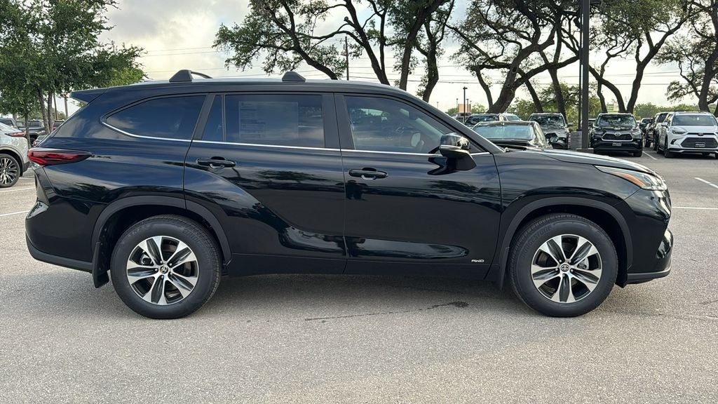 2026 Toyota Highlander Hybrid Hybrid XLE