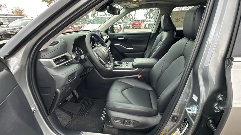 2026 Toyota Highlander Hybrid Hybrid XLE