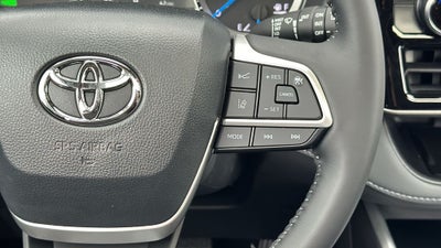 2026 Toyota Highlander Hybrid Hybrid XLE
