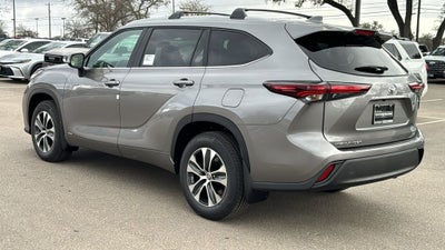 2026 Toyota Highlander Hybrid Hybrid XLE