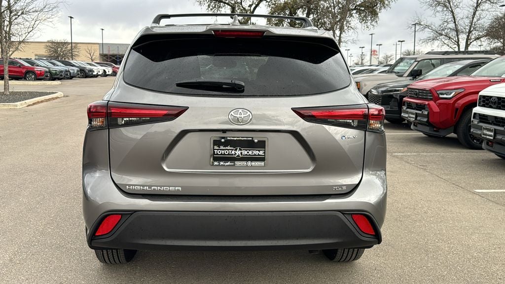 2026 Toyota Highlander Hybrid Hybrid XLE