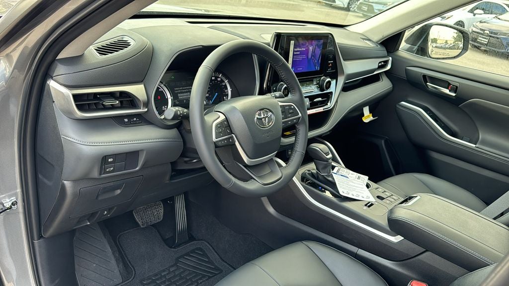 2026 Toyota Highlander Hybrid Hybrid XLE