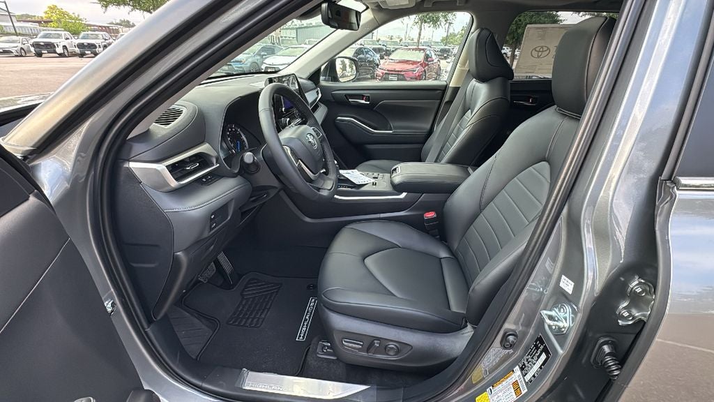 2026 Toyota Highlander Hybrid Hybrid XLE