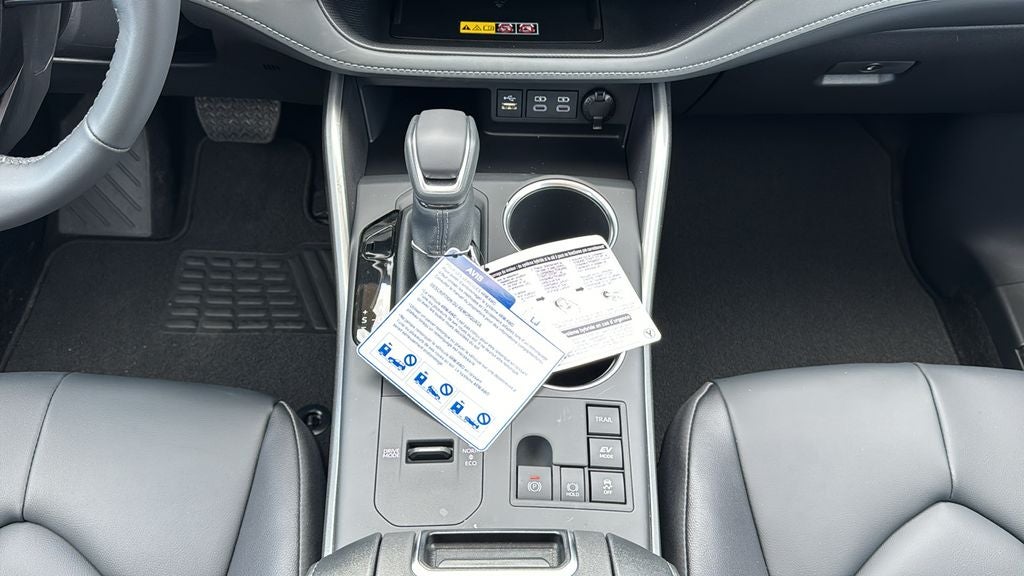 2026 Toyota Highlander Hybrid Hybrid XLE