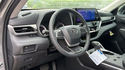 2026 Toyota Highlander Hybrid Hybrid XLE