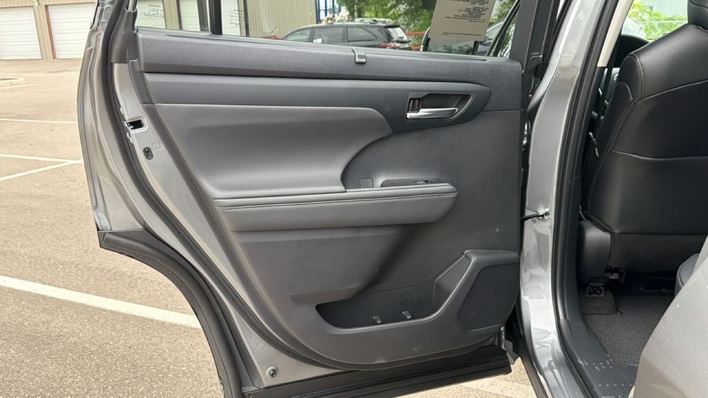 2026 Toyota Highlander Hybrid Hybrid XLE