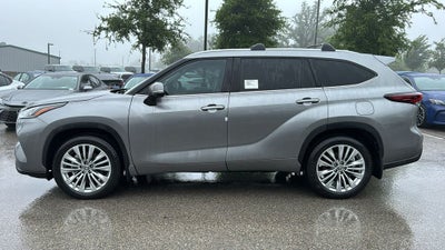 2026 Toyota Highlander Platinum