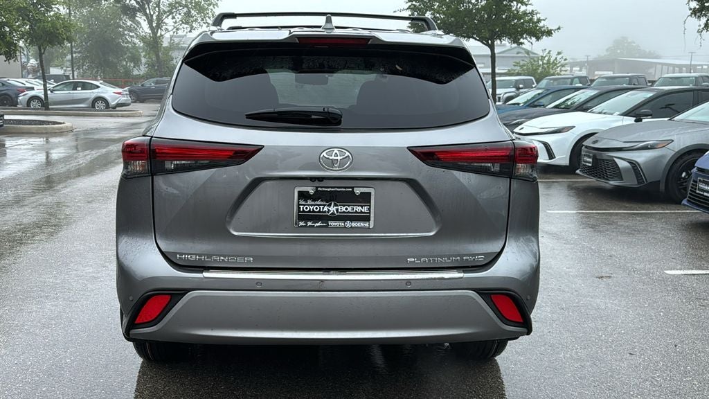 2026 Toyota Highlander Platinum