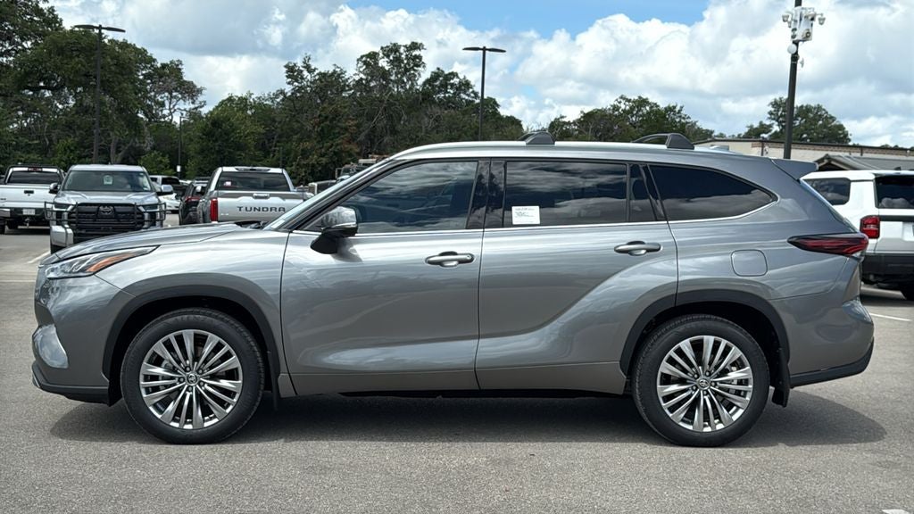 2026 Toyota Highlander Platinum