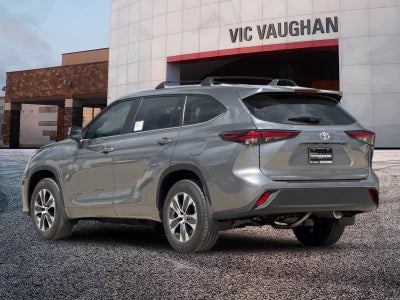 2026 Toyota Highlander XLE