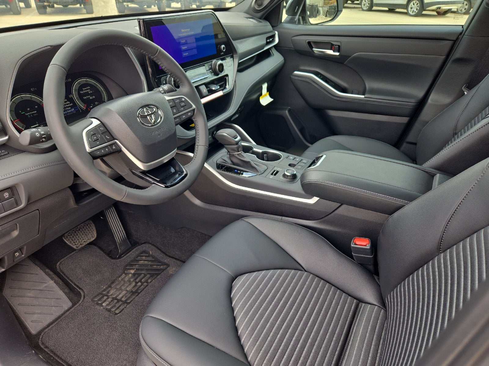 2026 Toyota Highlander XSE